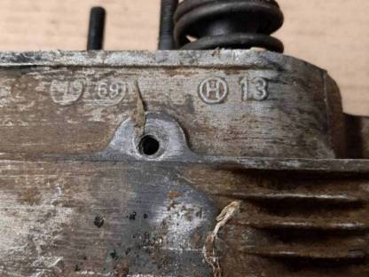 Bild 2:Zylinderkopf Deutz Traktor 912er Motor