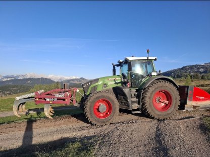 Bild 5:Wegesanierung Steinfräsen Grader D'Ambros Agrar