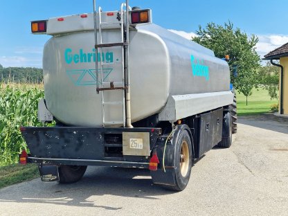 Bild 2:Tankwagen - Transportfass