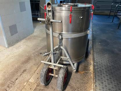 Mobiler Milchtank