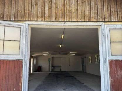 Vermiete Lagerhalle
