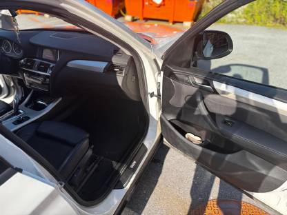 Bild 9:BMW X3 xDrive 20d