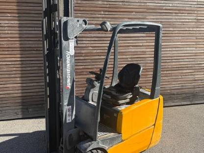 Bild 3:Jungheinrich 1,6-Tonner