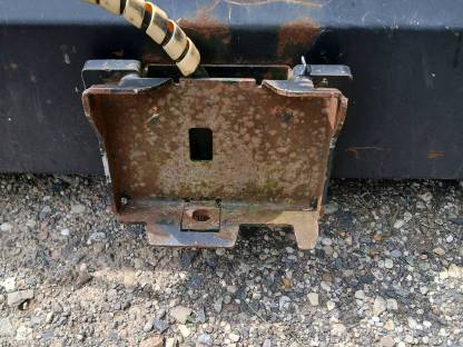 Bild 3:Hochkippschaufel