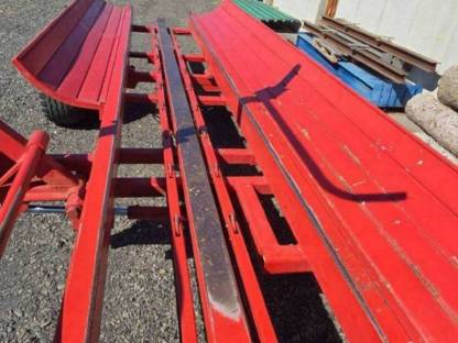 Bild 3:Ballensammelwagen Ballenselbstlader Bala RV5D