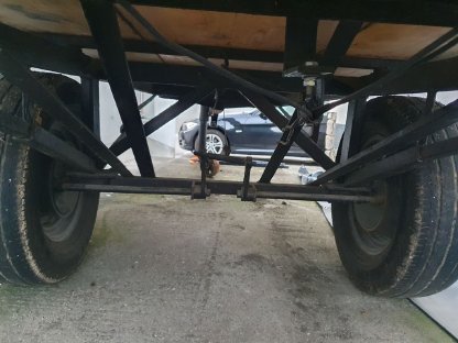 Bild 4:Traktoranhänger