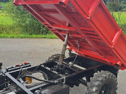 Bild 3:Transporter Caron 520