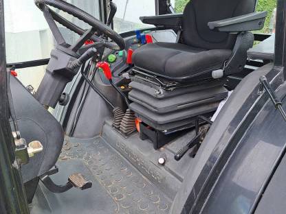 Bild 9:Deutz Fahr Agroplus 80 Premium mit Hauer Frontlader HLS 70