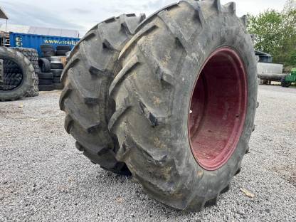 Bild 5:Zwillingräder 18.4R34 Continental Reifen Schnellverschluss