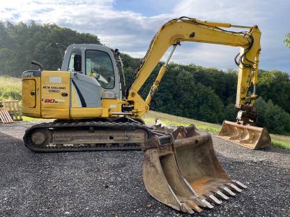 New Holland E 80 B MSR (Kobelco) Powertilt