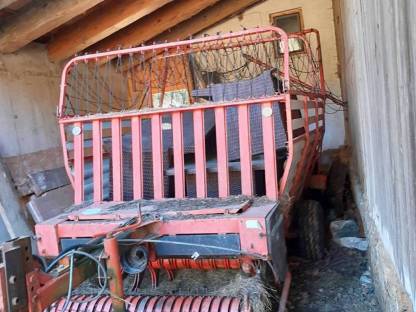 Bild 2:Ladewagen Pöttinger 12