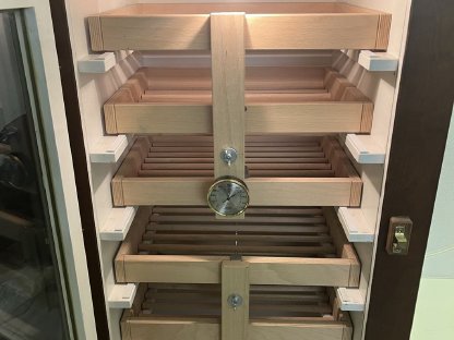 Bild 3:Brutmaschine in Tischlerqualität mit Hemel Bruttechnik