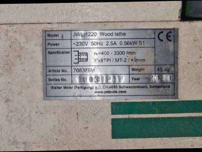 Bild 2:Holzdrehbank JWL-1220