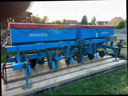 Bild 2:MAISSÄHGERÄT 6-reihig inkl. Transportwagen