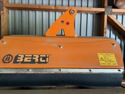 Bild 6:Berti Böschungsmäher FB/ARC 600 STX inkl. Astsäge