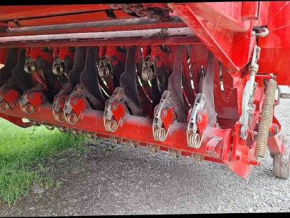 Bild 4:Pöttinger Ladewagen Boss 3