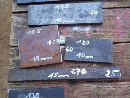 Bild 4:Blech- und Flacheisenreste