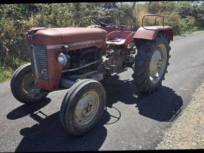 Bild 2:Massey Ferguson 42 PS Traktor