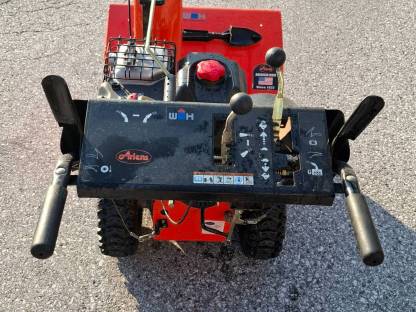 Bild 2:Ariens Schneefräse 27 Deluxe
