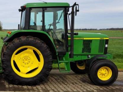 Suche Traktor mit Motorschaden