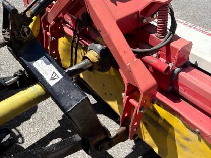 Bild 8:Pöttinger CAT Alpin 220