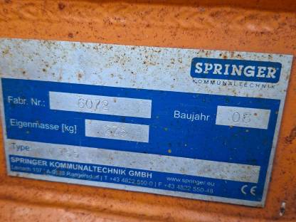 Bild 5:Springer Vario Schneepflug V155