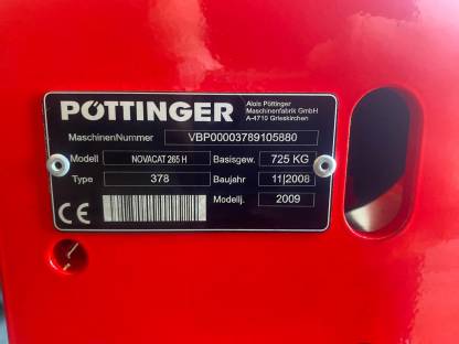 Bild 2:Pöttinger Novacat 265H mit Aufbereiter