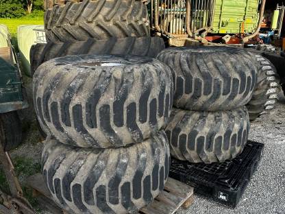 Nokian 500/60-15.5 Forsträder Rückewagenreifen Kompletträder