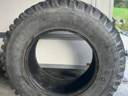 Bild 3:Nokian Kommunalbereifung 400/80 R24 480/80 R34