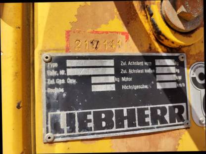 Bild 6:Liebherr L521 Radlader