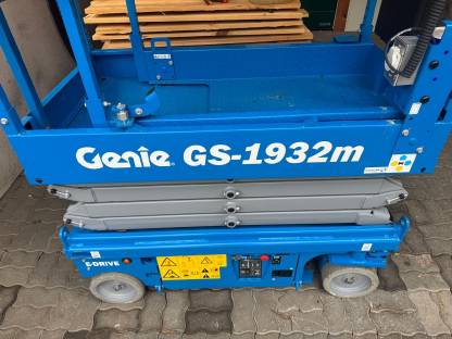 Bild 2:Genie GS-1932m