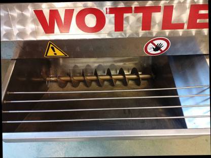 Bild 7:Abbeermaschine (Rebler) Wottle A2-300
