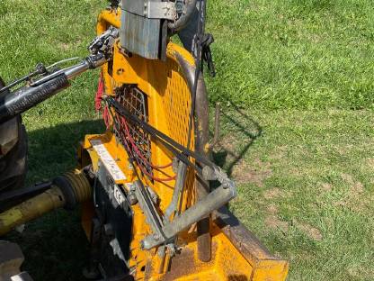 Bild 3:Seilwinde Uniforst 5T