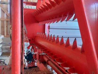 Bild 3:Pöttinger Erntewagen 2