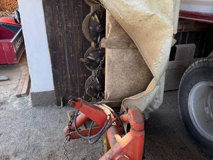 Bild 2:Kuhn GMD 44 Mähwerk