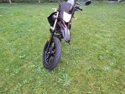 Bild 2:Derbi Senda X-Treme SM 50ccm