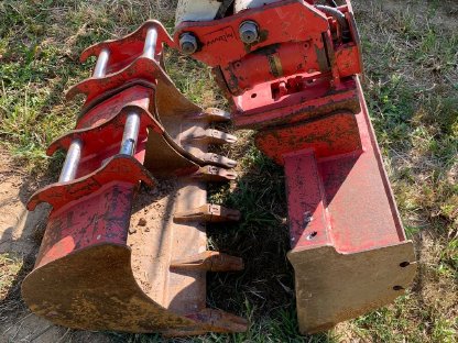 Bild 7:Takeuchi TB216