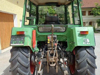 Bild 3:Fendt 305Ls