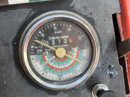 Bild 8:Traktor Steyr 40