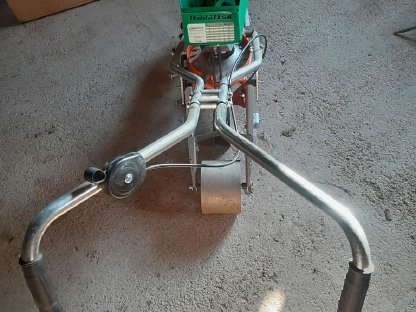 Bild 5:Knoblauch-Setzmaschine Terrateck