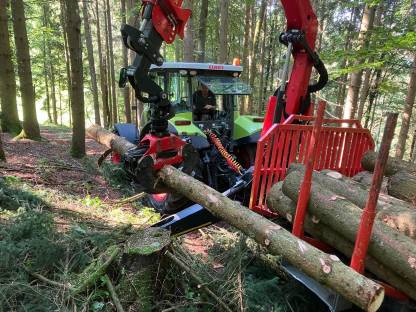 Bild 3:Traktor Claas Ares 557, 110 PS