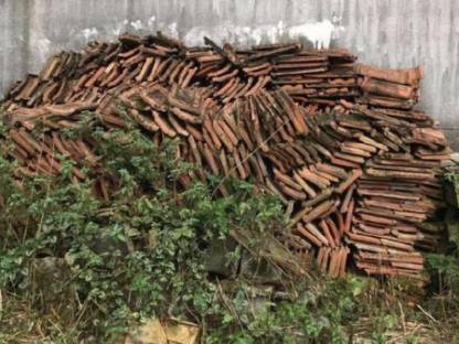 Bild 2:Dachziegel zu verschenken