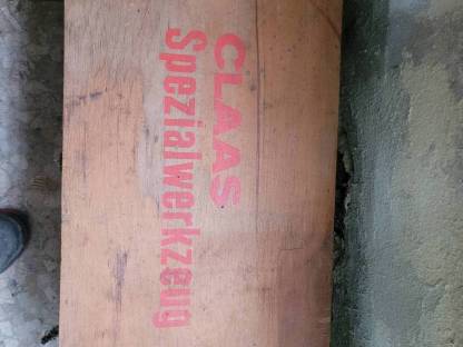 Bild 6:Großes Ersatzteillager