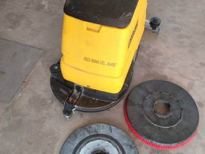 Bild 2:Kärcher BD 530 XL Scheuersaugmaschine Kehrmaschine Bodenreiniger