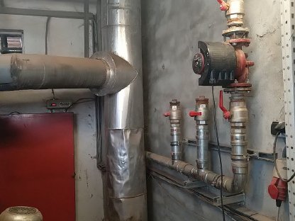 Bild 5:Binder Hackschnitzelofen RRK 250kw