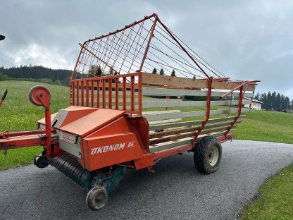 Bild 2:Ladewagen Ökonom SK Trunkenpolz