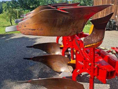 Bild 4:Pöttinger Pflug 3 Schar Servo 1