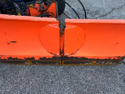 Bild 4:Schneepflug für Iseki Kubota Variopflug