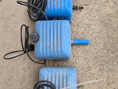 Bild 2:Luftpumpen für Fischteich