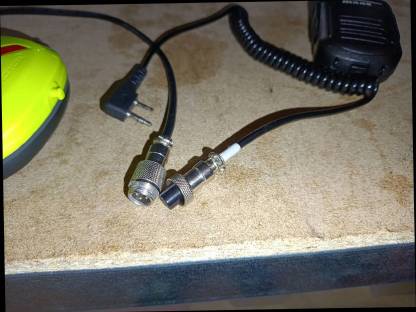 Bild 2:Protos Gehörschutz: Funk-Headset + Sprechtaste für Forstfunk